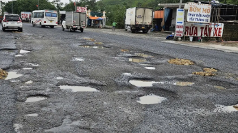 Quảng Trị: Quốc lộ 1A hư hỏng gây mất an toàn giao thông